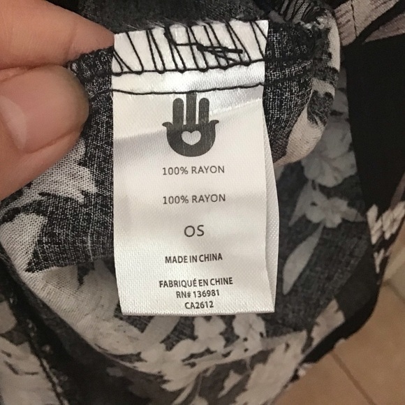 Spiritual Gangster Maya Black Floral Kimono - Picture 9 of 11